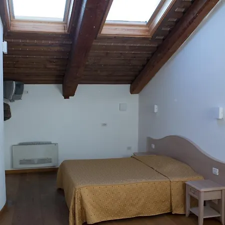 Al Bagolaro Bed & Breakfast *