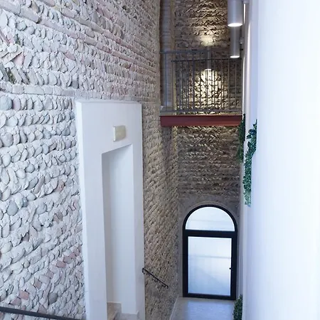 Al Bagolaro Bed & Breakfast *
