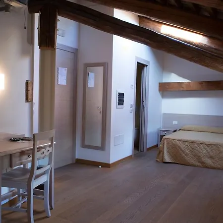 Al Bagolaro Bed & Breakfast *